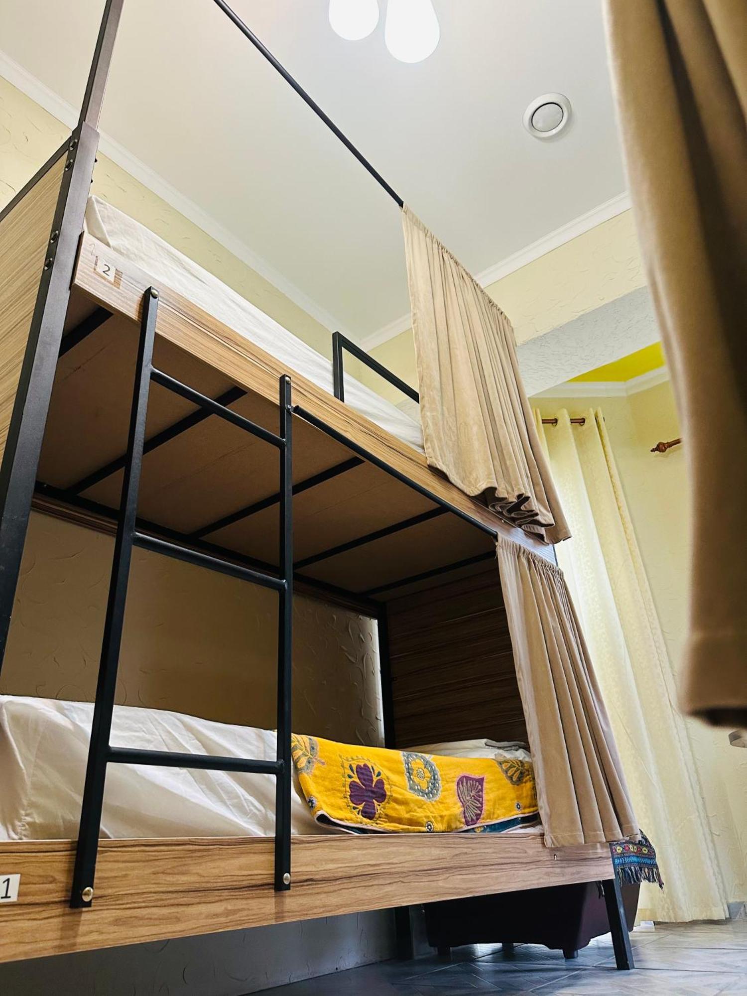 Sweet Home Hostel Bishkek Luaran gambar