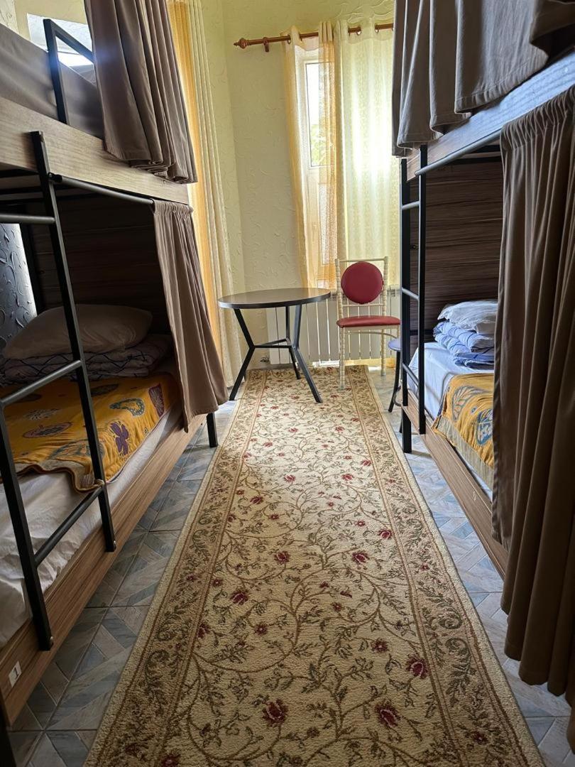 Sweet Home Hostel Bishkek Luaran gambar
